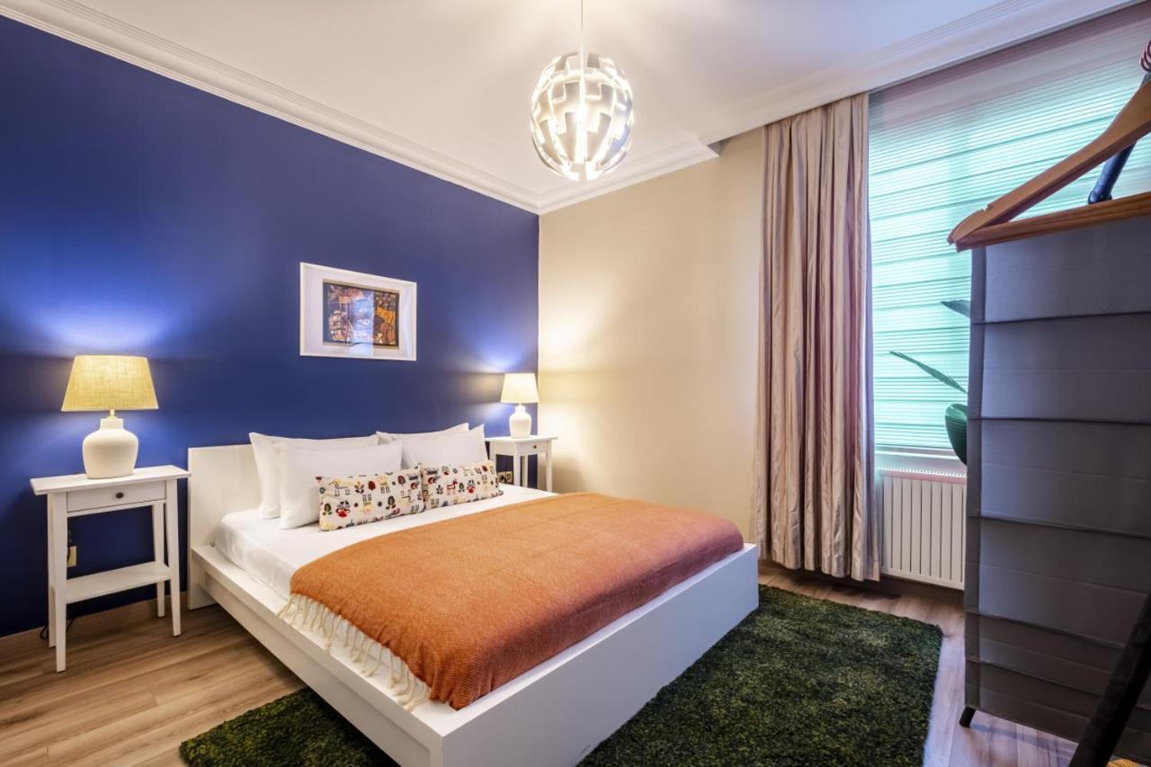 Captivating Flat With Balcony Near Besiktas Pier Leilighet Istanbul Eksteriør bilde